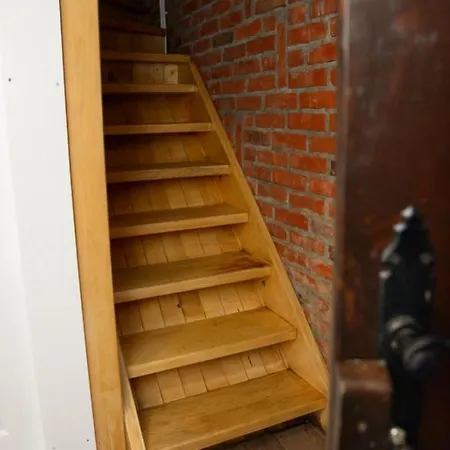 호텔 Vikend Kuca Mir 3*